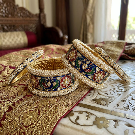 Regal Splendor: The Ultimate Guide to Styling Rajasthani Rajwadi Bangles